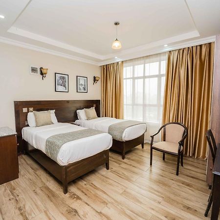 Hemak Suites Hotel Nairobi Extérieur photo