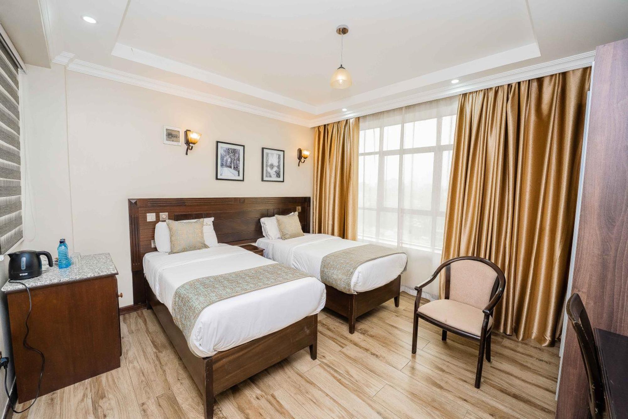 Hemak Suites Hotel Nairobi Extérieur photo