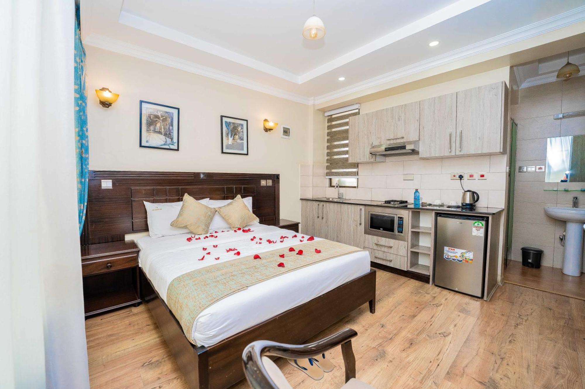 Hemak Suites Hotel Nairobi Extérieur photo