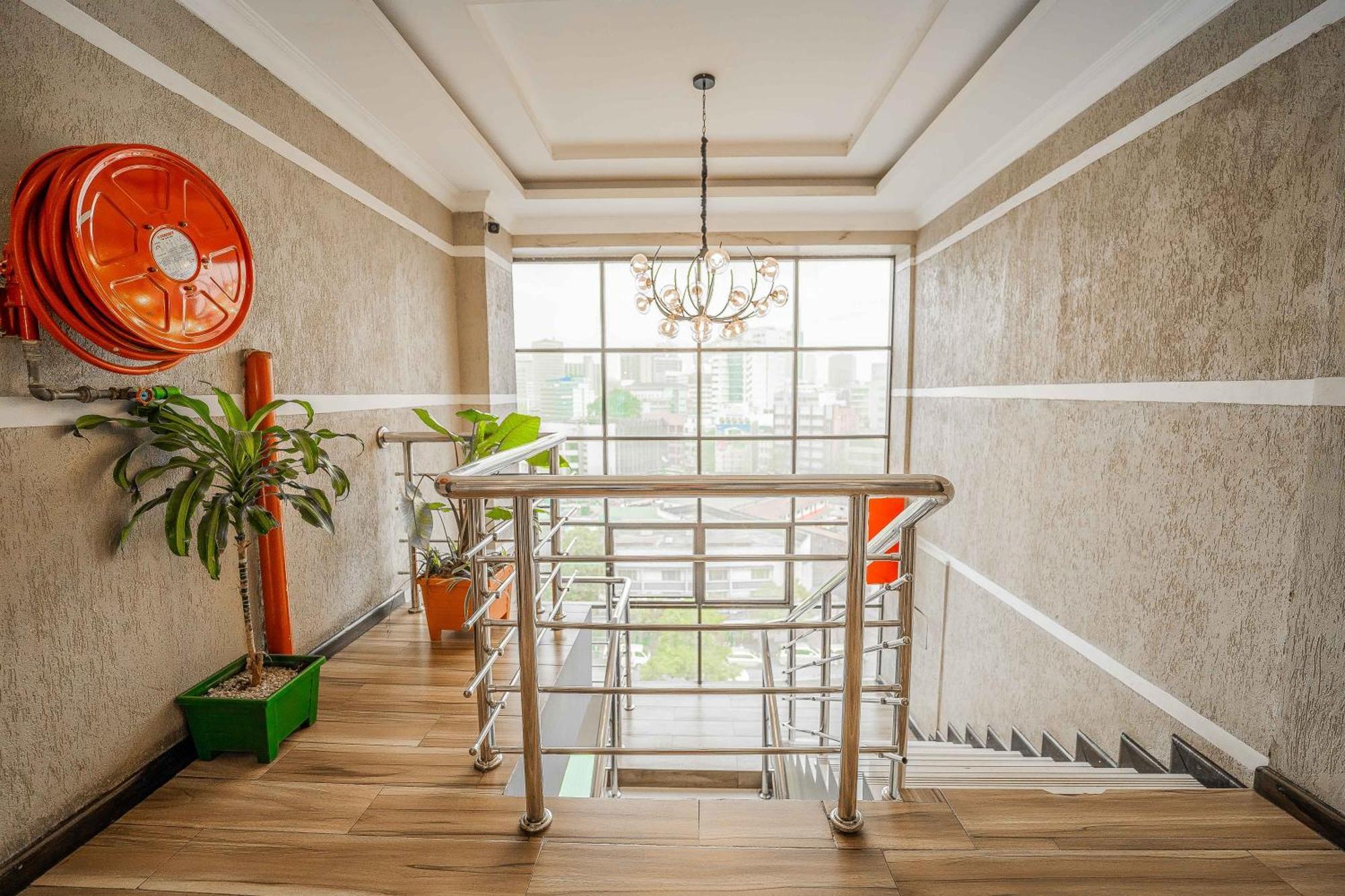 Hemak Suites Hotel Nairobi Extérieur photo
