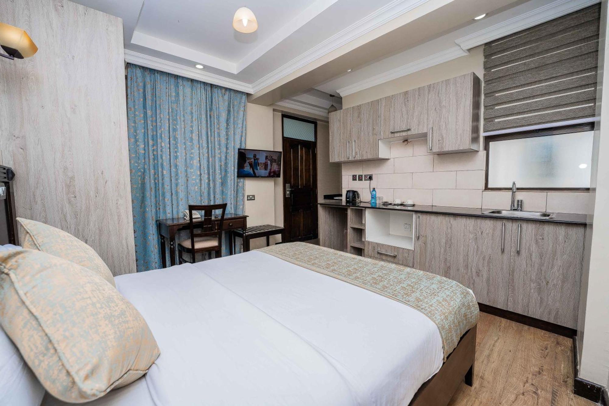 Hemak Suites Hotel Nairobi Extérieur photo