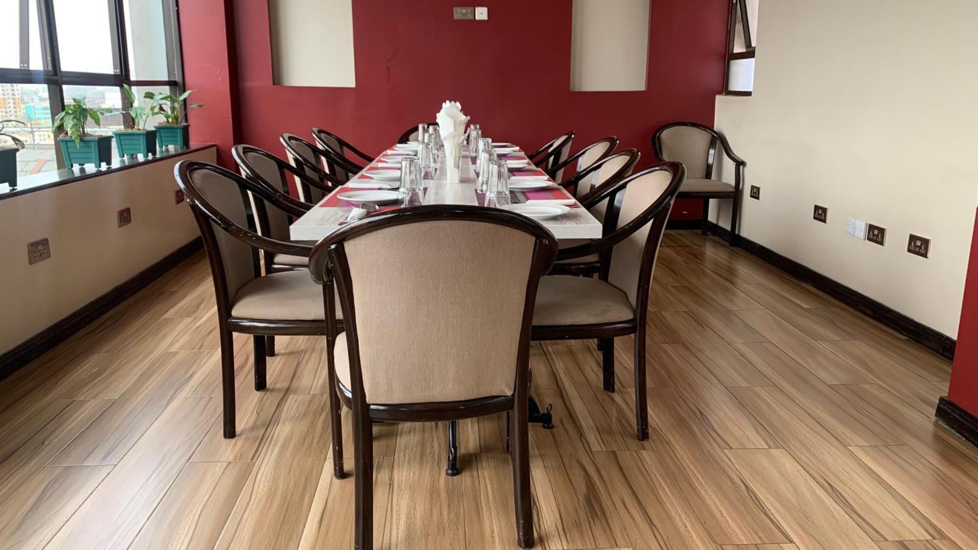 Hemak Suites Hotel Nairobi Extérieur photo