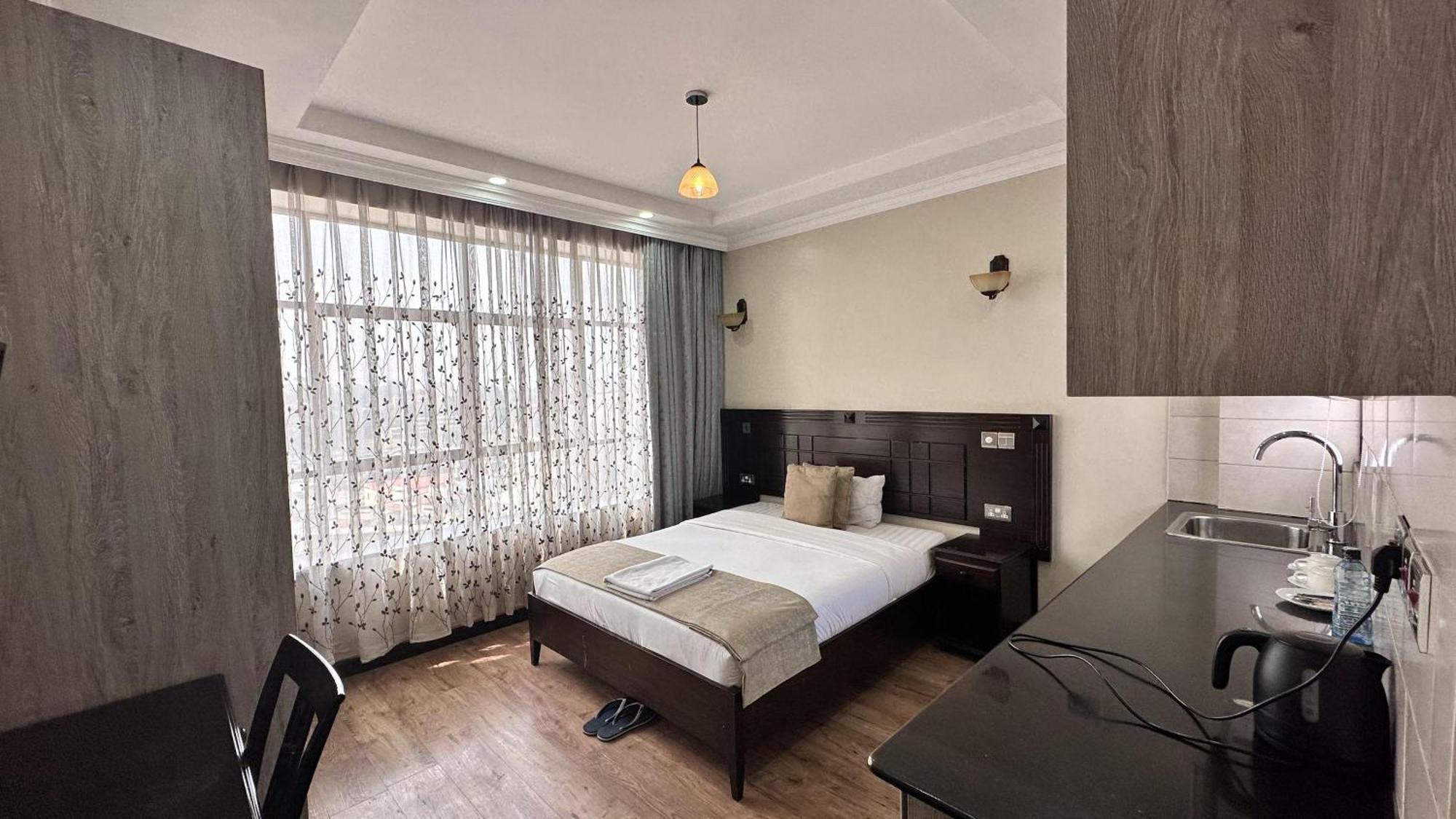 Hemak Suites Hotel Nairobi Extérieur photo