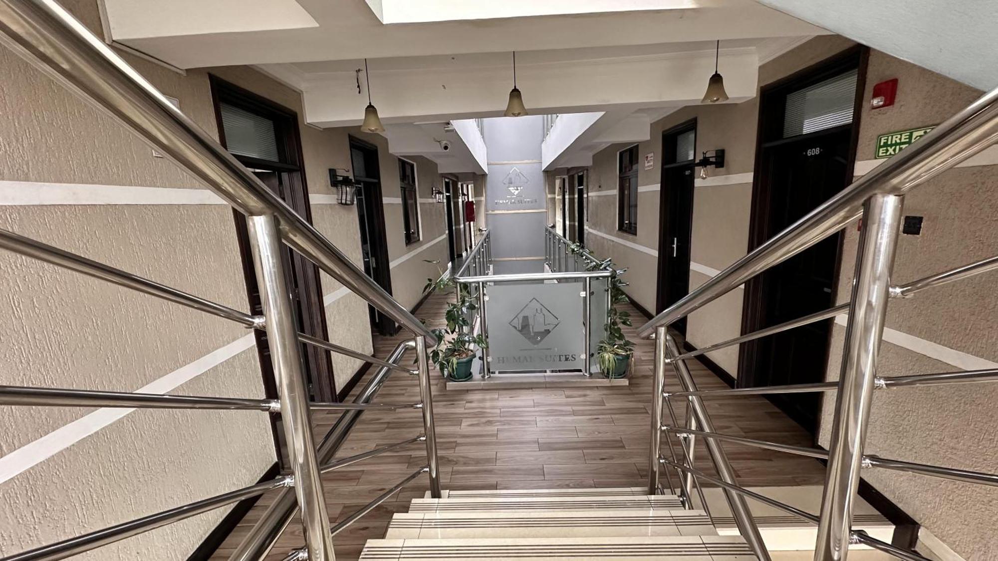 Hemak Suites Hotel Nairobi Extérieur photo